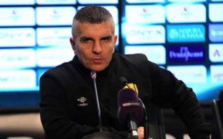 Renat Dadaşovun komandası baş məşqçisi ilə yollarını ayırdı