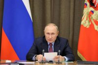 Putin Trampı təbrik etdi