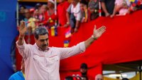 Maduro rəqs edərək ABŞ-yə sülh təklif etdi