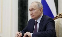 Putin Vaqif Kərimovu təltif etdi - FOTO