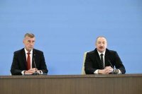 Bu gün biz Şərq-Qərb nəqliyyat dəhlizinə geniş sərmayə yatırırıq - Prezident