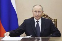 Zelenski ilə üçüncü bir ölkədə görüşə bilərik - Putin